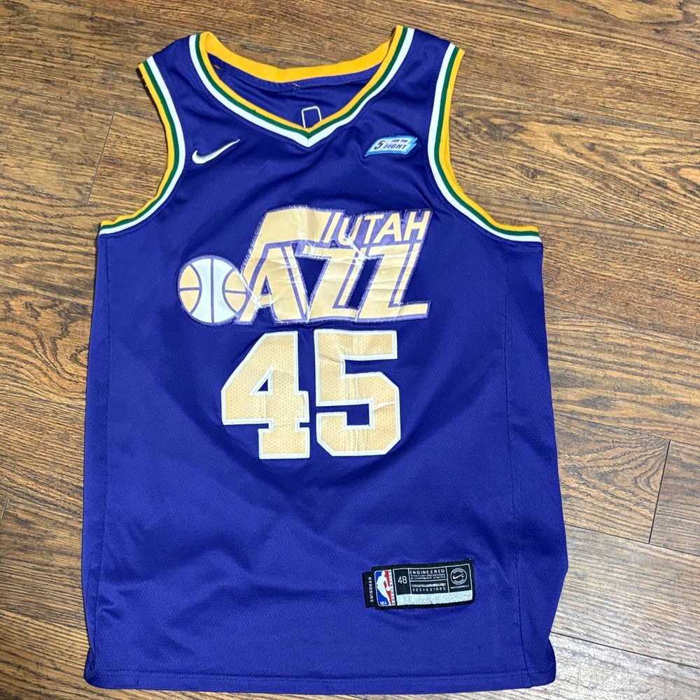Nike Utah Jazz Donovan Mitchell jersey
